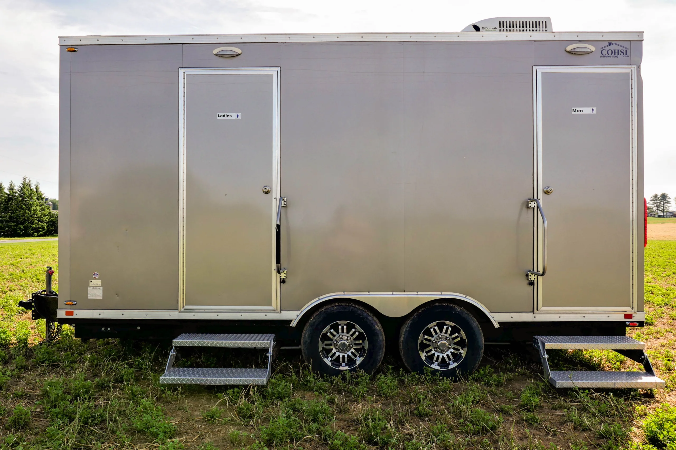 4 unit trailer porta potty
